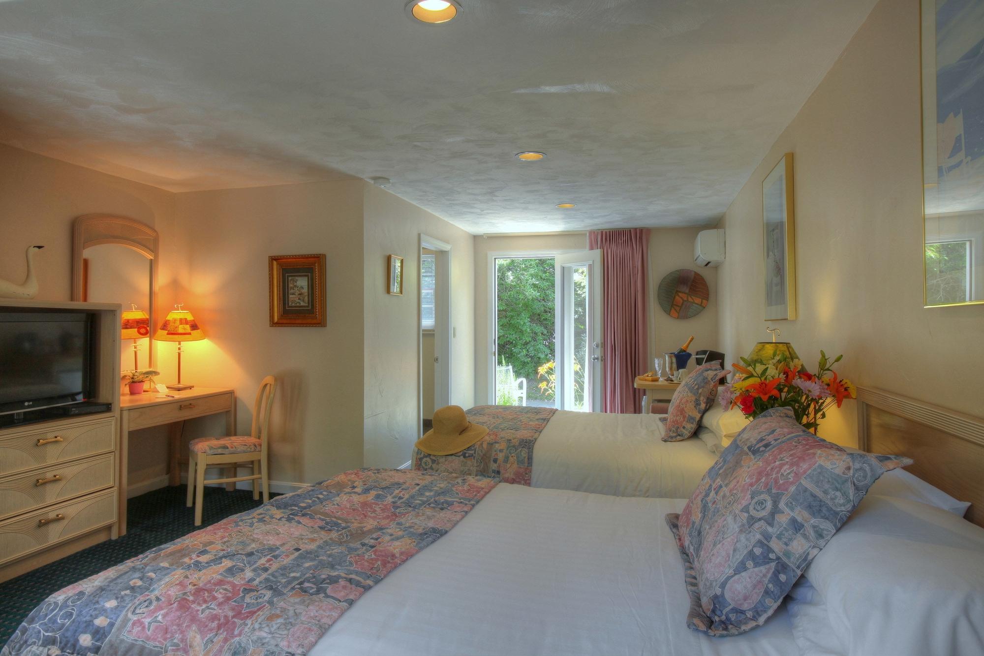 Pleasant Bay Village Resort تشاتام المظهر الخارجي الصورة